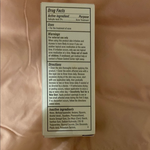 Beautycounter Countercontrol Acne Treatment - Cream - Picture 3 of 4